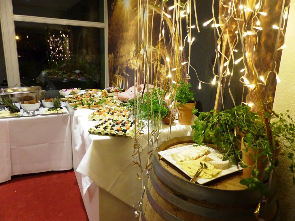 3 Sterne Hotel Frankfurt-Oder Zur Alten Oder Frankfurt  Ngoại thất bức ảnh